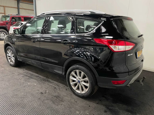 Ford - kuga - titanium - 1.5 ecoboost - 150 pk - personenauto - 2016 - afbeelding 31 van  35