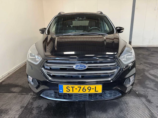 Ford - kuga st line - personenauto - 2017 - afbeelding 4 van  36