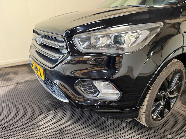 Ford - kuga st line - personenauto - 2017 - afbeelding 5 van  36
