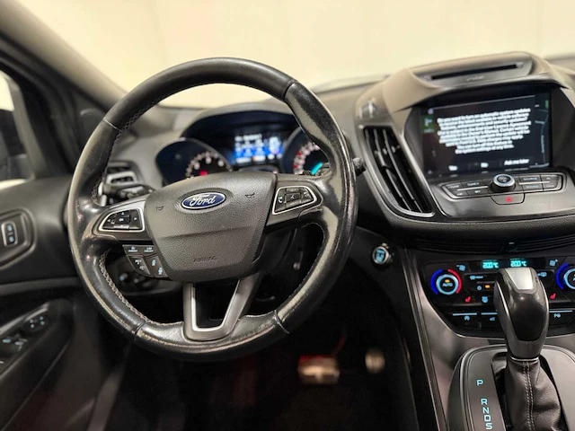 Ford - kuga st line - personenauto - 2017 - afbeelding 11 van  36