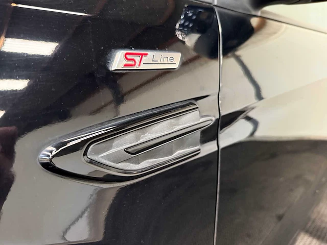 Ford - kuga st line - personenauto - 2017 - afbeelding 16 van  36