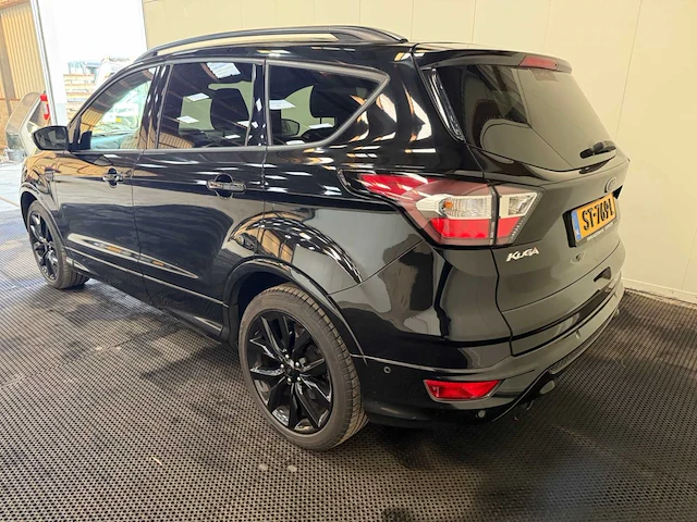 Ford - kuga st line - personenauto - 2017 - afbeelding 32 van  36