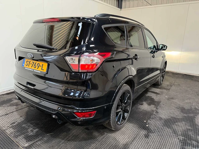 Ford - kuga st line - personenauto - 2017 - afbeelding 33 van  36