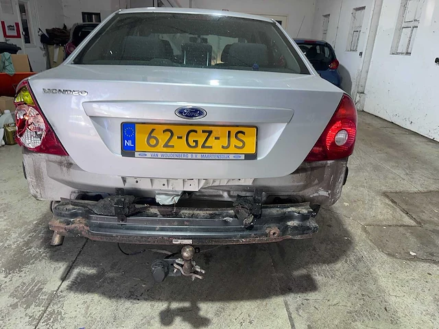 Ford - mondeo - 2.0-16v trend automaat - 62-gz-js - afbeelding 10 van  16