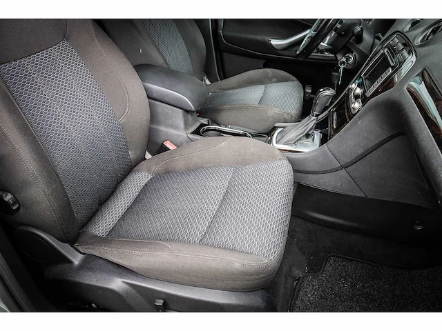 Ford - mondeo - 2.3-16v ghia 57xtpz - afbeelding 17 van  20