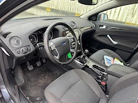 Ford - mondeo wagon - 2.0-16v ghia 8455 - afbeelding 7 van  8