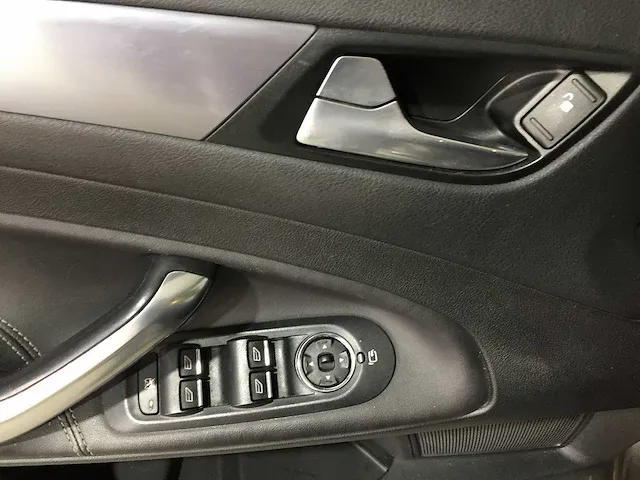Ford - mondeo wagon - 2.0 ecoboost 220pk s-edit. automaat - x-326-dn - afbeelding 4 van  24