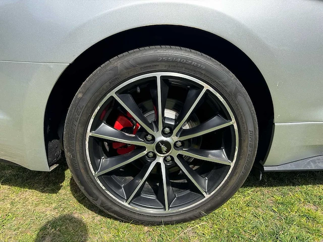 Ford - mustang - 3.6 v6 - 2015 - afbeelding 5 van  30