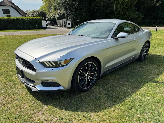 Ford - mustang - 3.6 v6 - 2015 - afbeelding 1 van  30