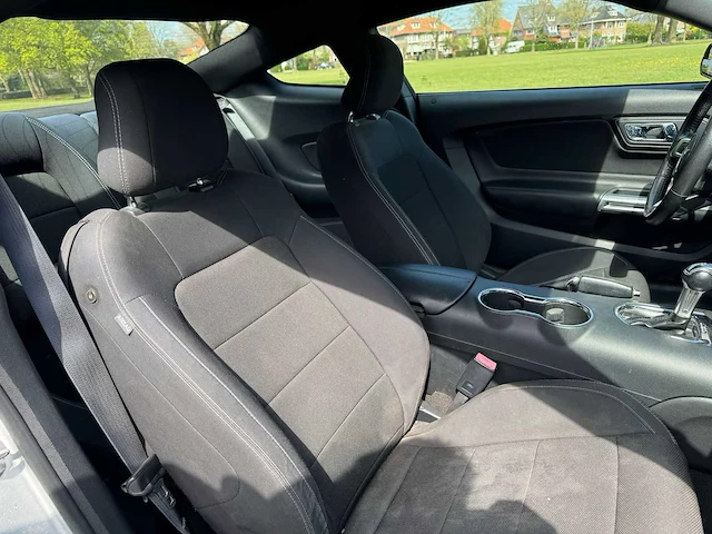 Ford - mustang - 3.6 v6 - 2015 - afbeelding 20 van  30
