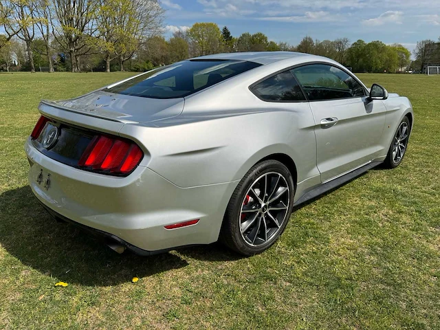 Ford - mustang - 3.6 v6 - 2015 - afbeelding 26 van  30
