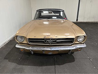 Ford - mustang - cabriolet - oldtimer - 1965 - afbeelding 36 van  37