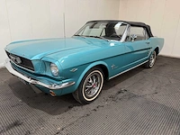 Ford - mustang - cabriolet - v8 - oldtimer - 1966 - afbeelding 2 van  56