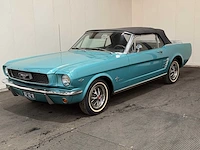 Ford - mustang - cabriolet - v8 - oldtimer - 1966 - afbeelding 5 van  56