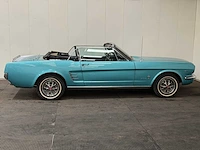 Ford - mustang - cabriolet - v8 - oldtimer - 1966 - afbeelding 14 van  56