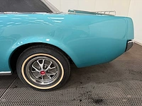 Ford - mustang - cabriolet - v8 - oldtimer - 1966 - afbeelding 50 van  56