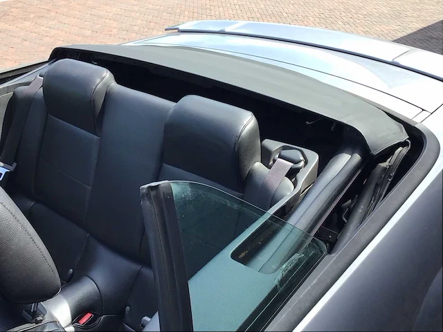 Ford - mustang - v6 deluxe cabrio - personenauto - afbeelding 3 van  27