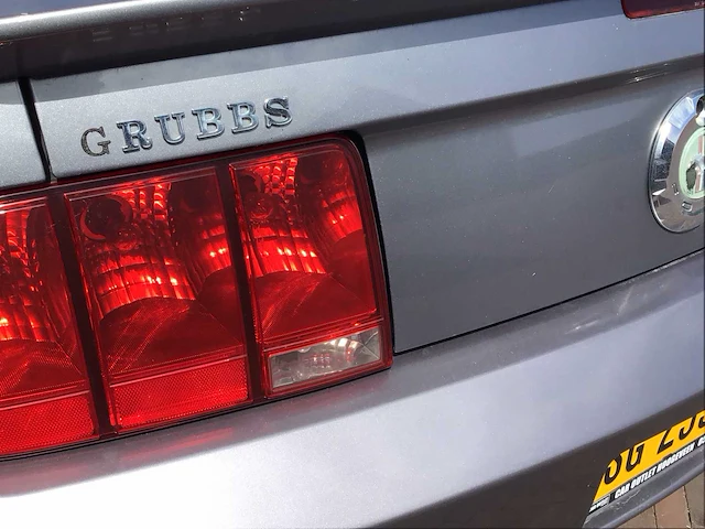 Ford - mustang - v6 deluxe cabrio - personenauto - afbeelding 4 van  27