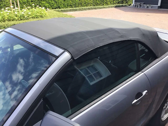 Ford - mustang - v6 deluxe cabrio - personenauto - afbeelding 20 van  27