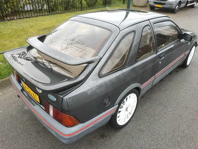 Ford - sierra - 2.8 v6 xr4 inj. - lr-sl-61 - 1983 - afbeelding 19 van  23
