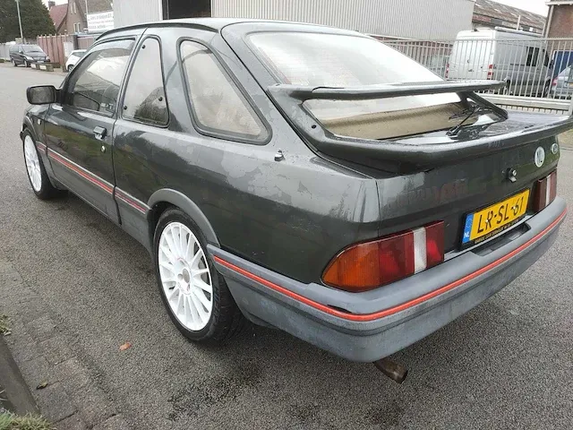 Ford - sierra - 2.8 v6 xr4 inj. - lr-sl-61 - 1983 - afbeelding 20 van  23