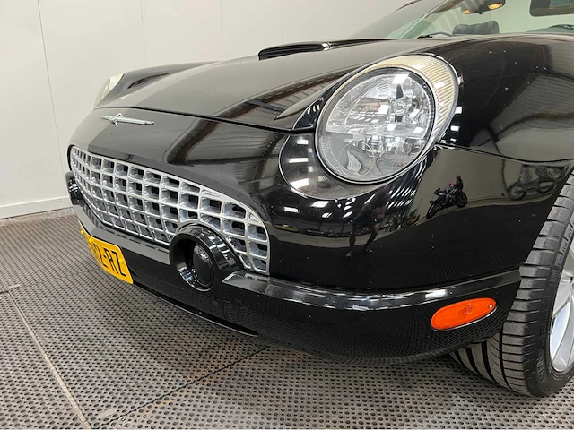 Ford - thunderbird - v8 - cabriolet - personenauto - 2002 - afbeelding 6 van  41