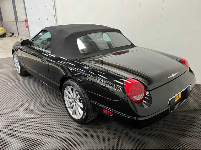 Ford - thunderbird - v8 - cabriolet - personenauto - 2002 - afbeelding 8 van  41