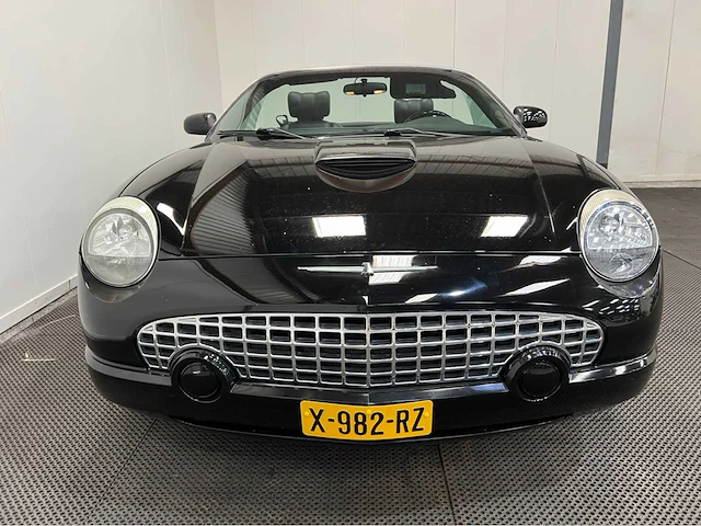 Ford - thunderbird - v8 - cabriolet - personenauto - 2002 - afbeelding 10 van  41