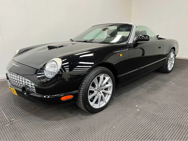 Ford - thunderbird - v8 - cabriolet - personenauto - 2002 - afbeelding 1 van  41