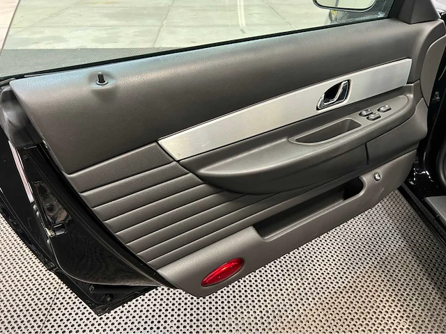 Ford - thunderbird - v8 - cabriolet - personenauto - 2002 - afbeelding 26 van  41