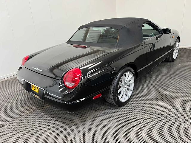 Ford - thunderbird - v8 - cabriolet - personenauto - 2002 - afbeelding 38 van  41