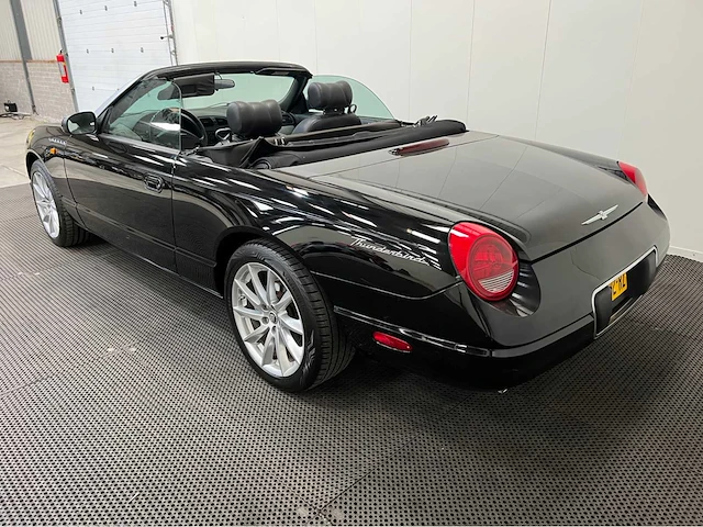 Ford - thunderbird - v8 - cabriolet - personenauto - 2002 - afbeelding 3 van  41