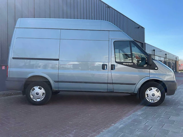 Ford - transit - 330m 2.2 tdci awdshd - bedrijfswagen - afbeelding 23 van  32