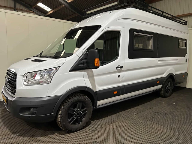 Ford - transit - bus camper - 2019 - afbeelding 1 van  42