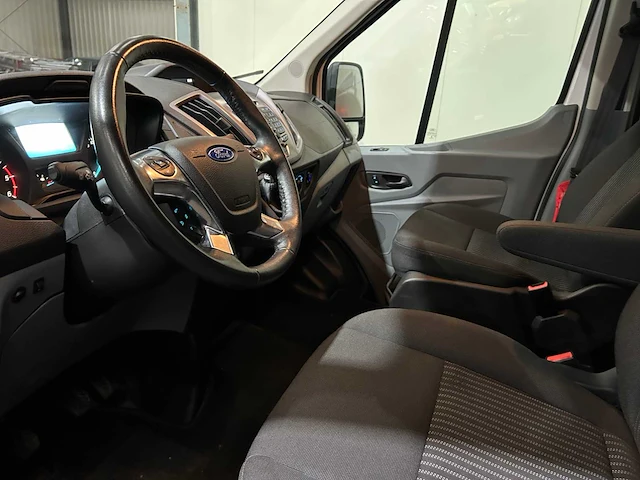 Ford - transit - bus camper - 2019 - afbeelding 26 van  42