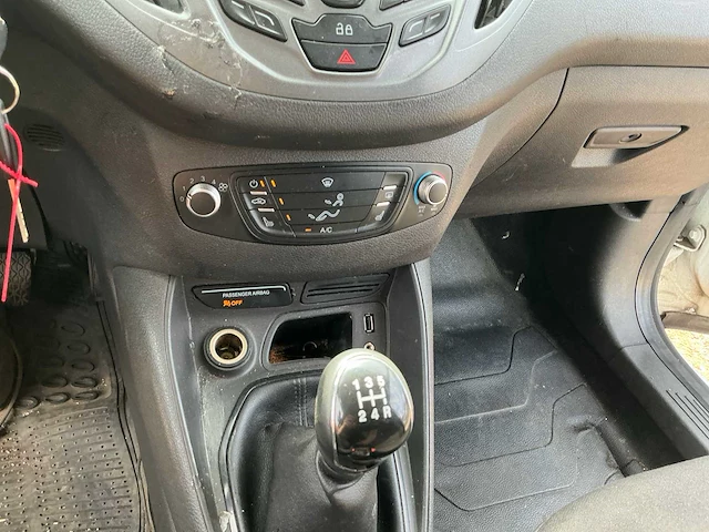 Ford - transit - van - afbeelding 11 van  12