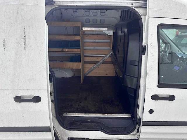 Ford - transit connect - t230l 1.8 tdci trend - vd-368-z - afbeelding 8 van  19