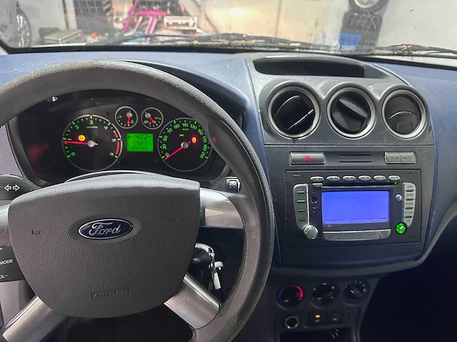 Ford - transit connect - t230l 1.8 tdci trend - vd-368-z - afbeelding 18 van  19