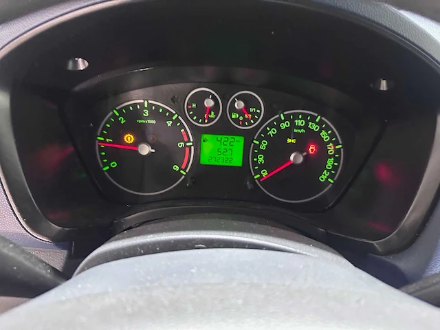Ford - transit connect - t230l 1.8 tdci trend - vd-368-z - afbeelding 19 van  19