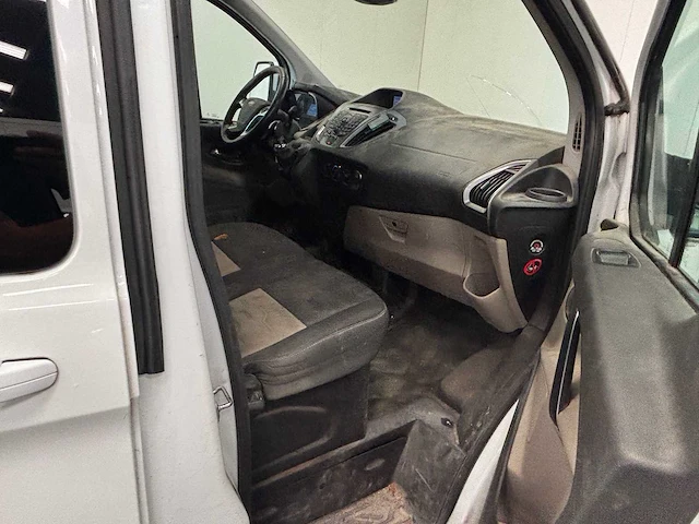 Ford - transit custom - 290 2.2 tdci l2h1ldc - 2014 - van - afbeelding 22 van  39