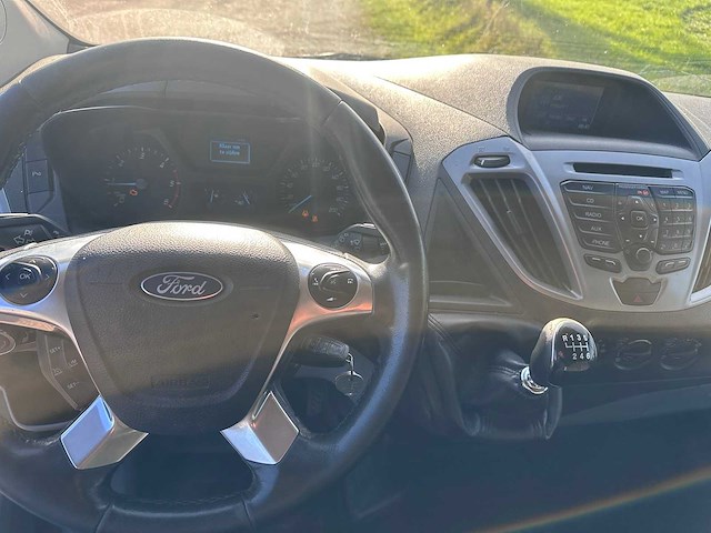 Ford - transit custom - 310 2.0 tdci l2h2 tr - vhj-42-p - afbeelding 2 van  21