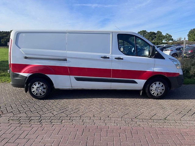 Ford - transit custom - 310 2.0 tdci l2h2 tr - vhj-42-p - afbeelding 18 van  21