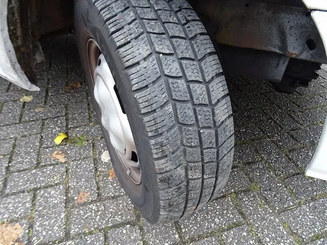 Ford - transit kombi - 280s 2.0tddi - personenauto - afbeelding 15 van  23