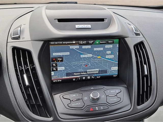 Ford- c-max - 2.0 energi phev titanium plus - personenauto - 2015 - afbeelding 8 van  38