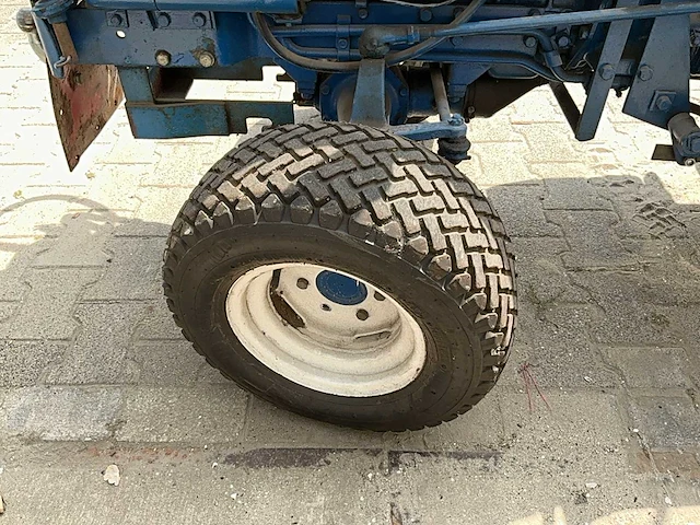 Ford 1220 minitractor met schuifbord - afbeelding 6 van  19
