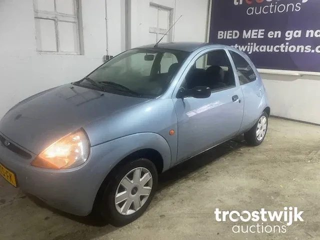 Ford 1.3 futura ka 93-ts-fk - afbeelding 1 van  16