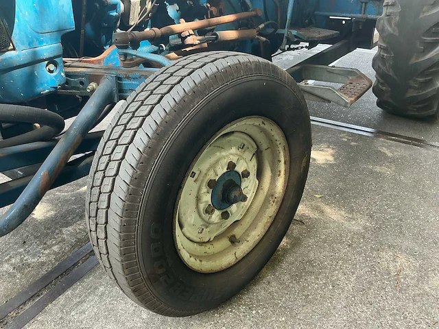 Ford 3000 graszodensteker - afbeelding 11 van  41