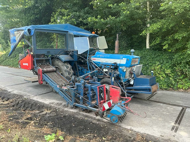 Ford 3000 graszodensteker - afbeelding 1 van  41