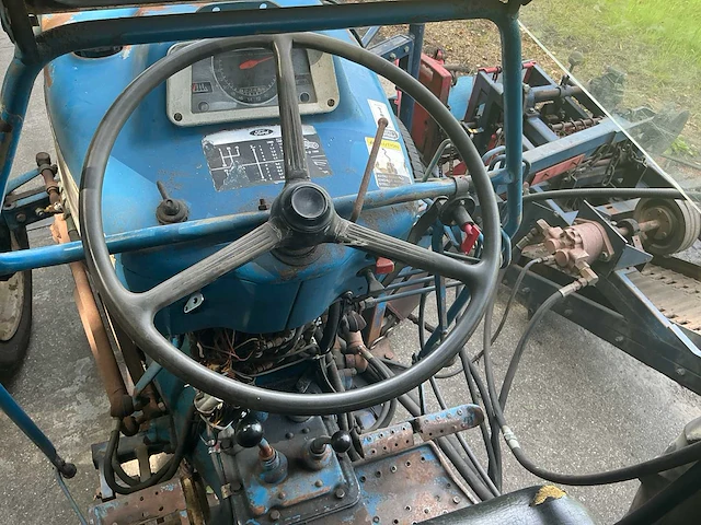 Ford 3000 graszodensteker - afbeelding 17 van  41