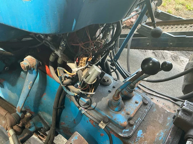 Ford 3000 graszodensteker - afbeelding 22 van  41